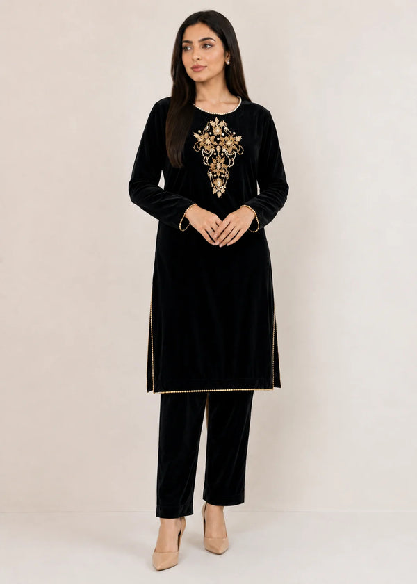 Classic Black – Handmade Premium Velvet Set