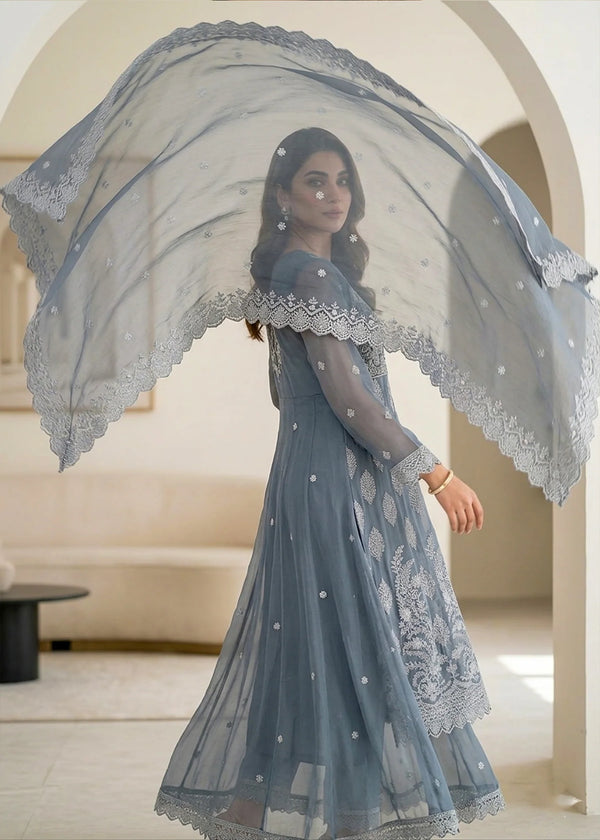 Noor-e-Silver – Light Grey Luxury Embroidered Chiffon 3PC pishwas Set