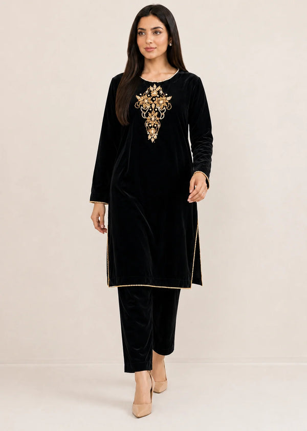 Classic Black – Handmade Premium Velvet Set