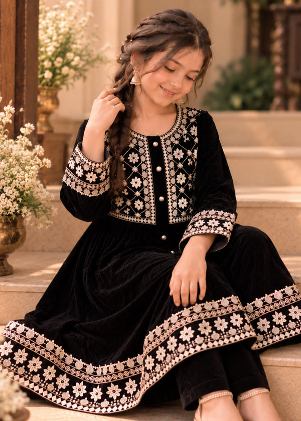 Nayab Black Elegance