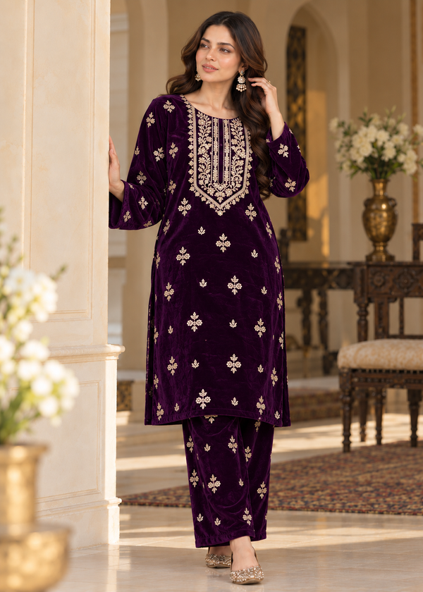 Imperial Amethyst – Luxe Velvet Ensemble