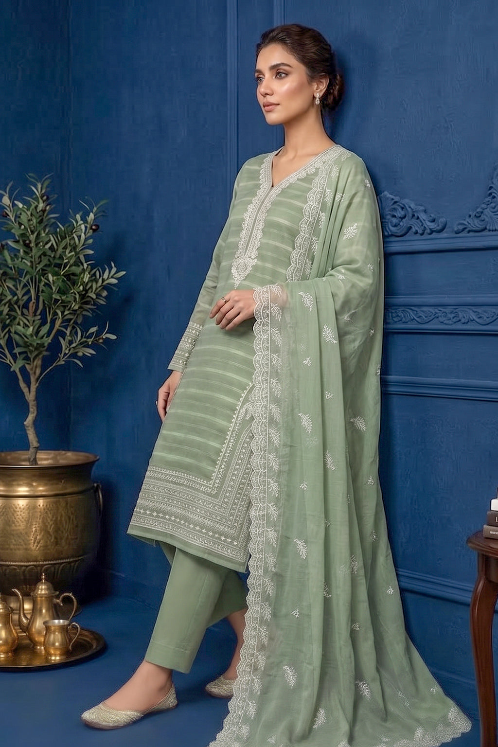 Soft Sage Green – Premium Unstitched Embroidered Lawn 3PC Dress with Chiffon Dupatta